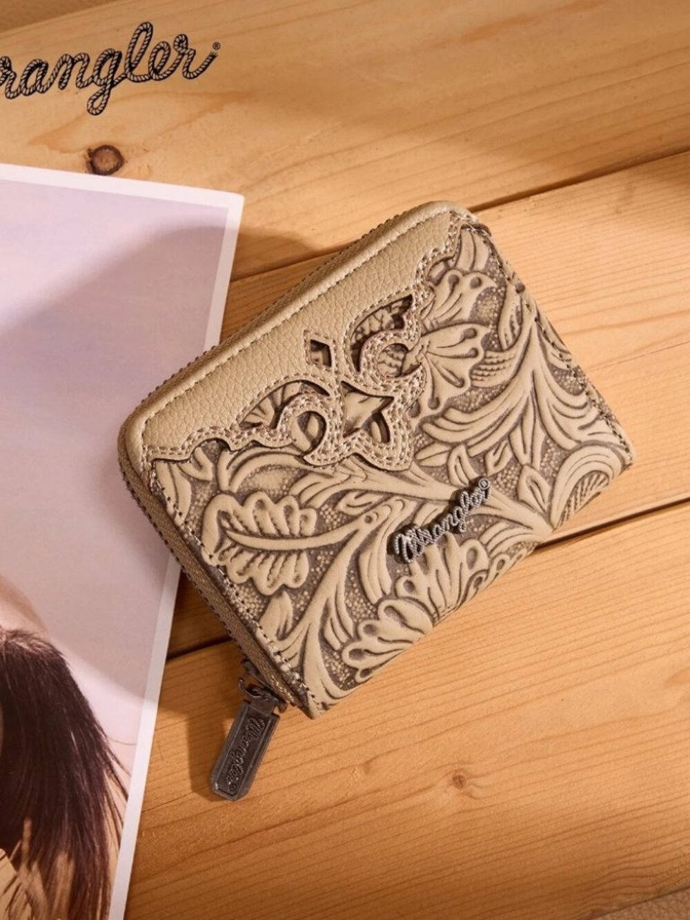 Wrangler Tooled Zip-Around Wallet Khaki
